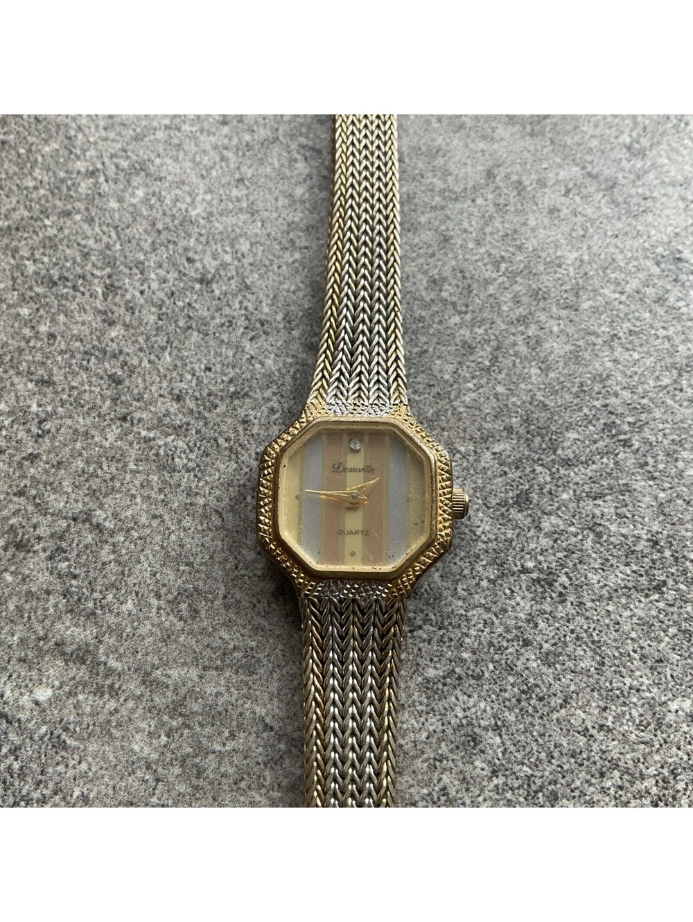 Vintage Deauville Womens Watch 19mm Gold Tone Case Two Tone Band 25/4896 Bin B